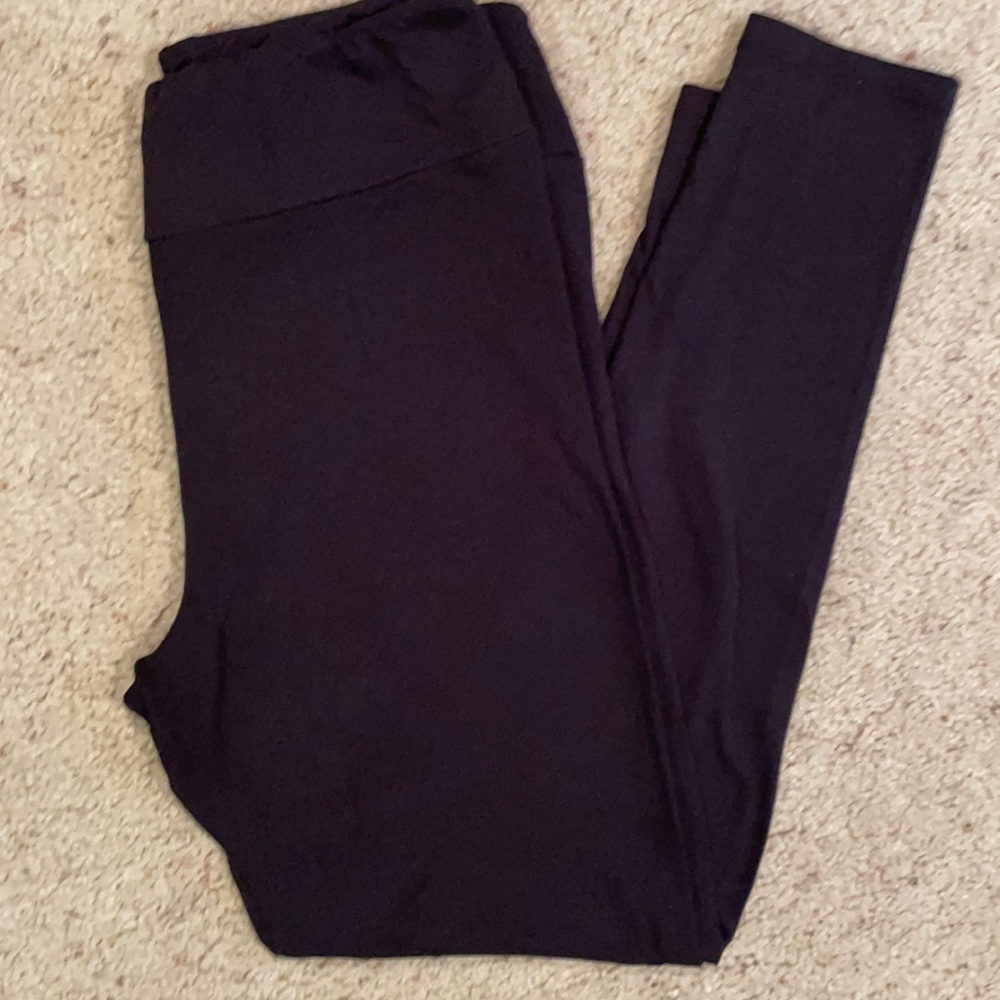 LuLaRoe black leggings